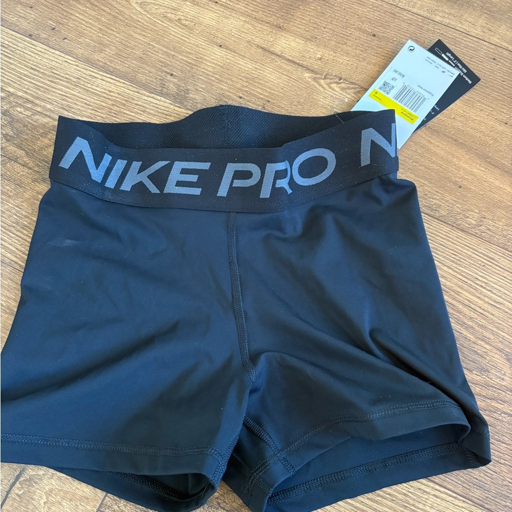 Nike Pro Women's Athletic Black Shorts